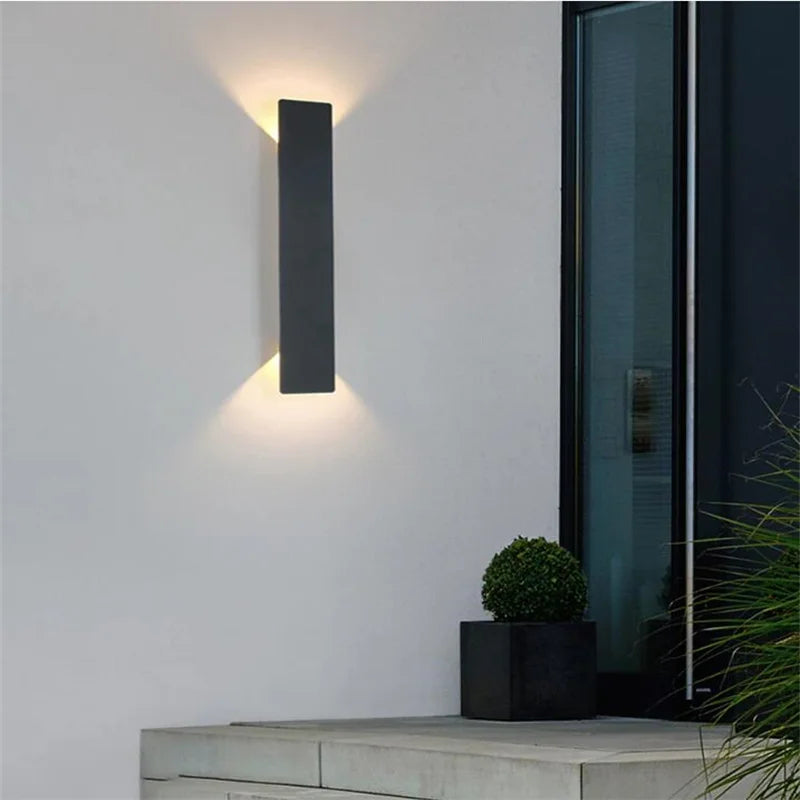 Up Down LED Wall Light – Aluminium