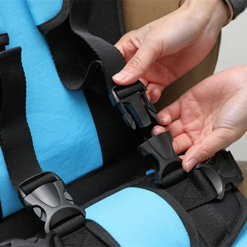 Portable Child Travel Seat, Foldable Lightweight Compact Design with Adjustable Harness, Removable Fabric, 2 Sizes and 8 Colours for Family Travel