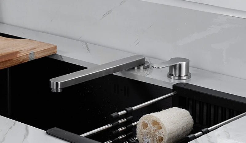 FlexPro foldable kitchen tap 2