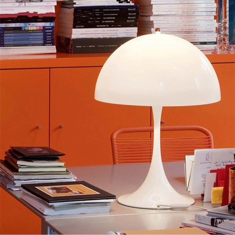 Modern mushroom table lamp